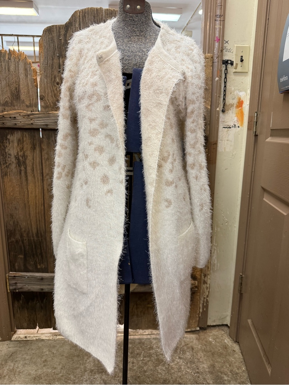 89th & Madison Cream Fuzzy Open-Front Cardigan with Subtle Spot Pattern